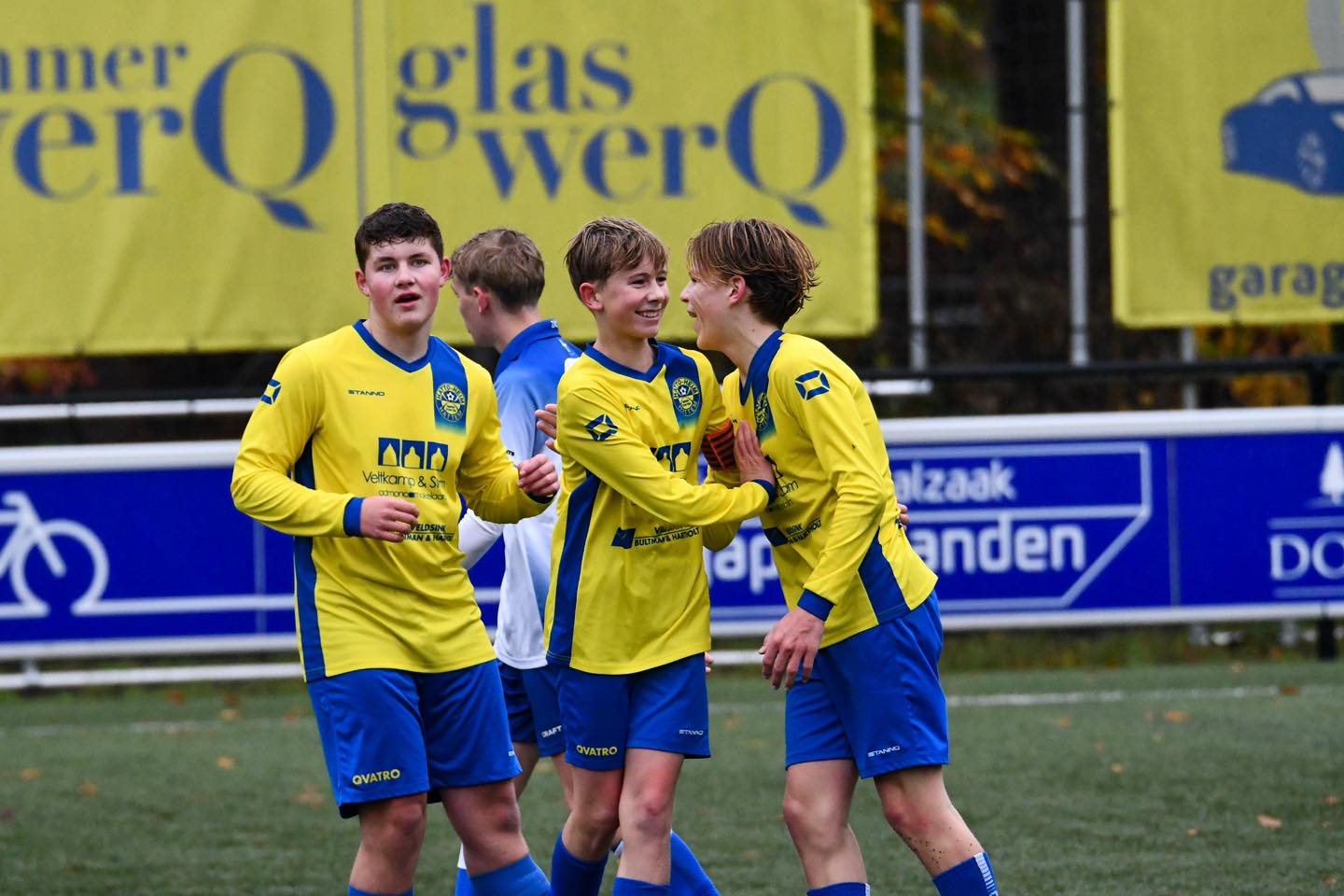 Dikke overwinning (8-0) HH JO15-1 tegen ZAC JO15-2 uit Zwolle