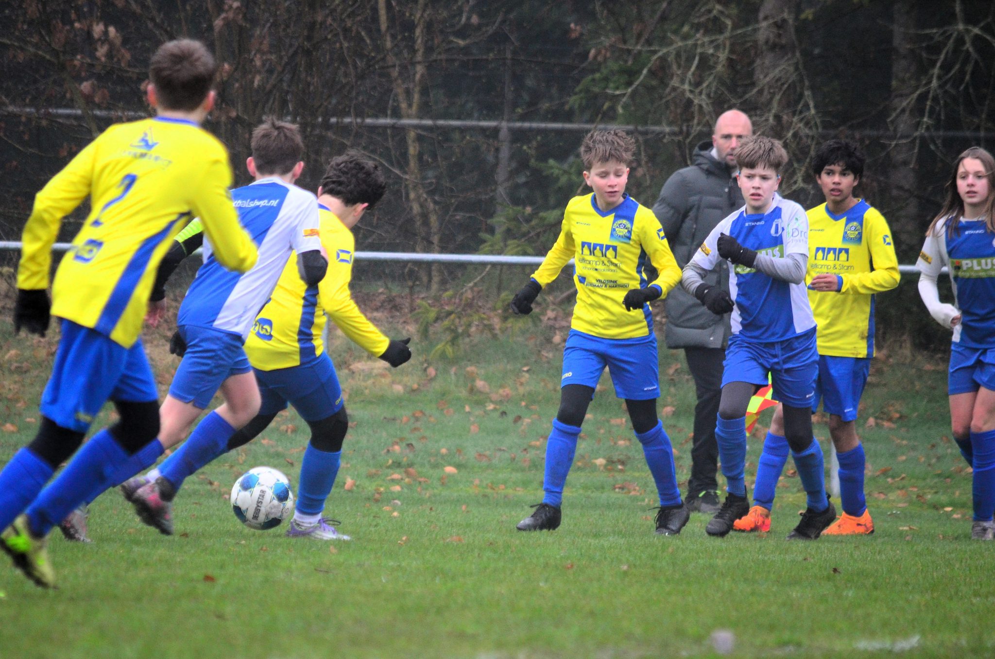 Hatto-Heim JO13-2 maakt het onnodig spannend, maar wint overtuigend