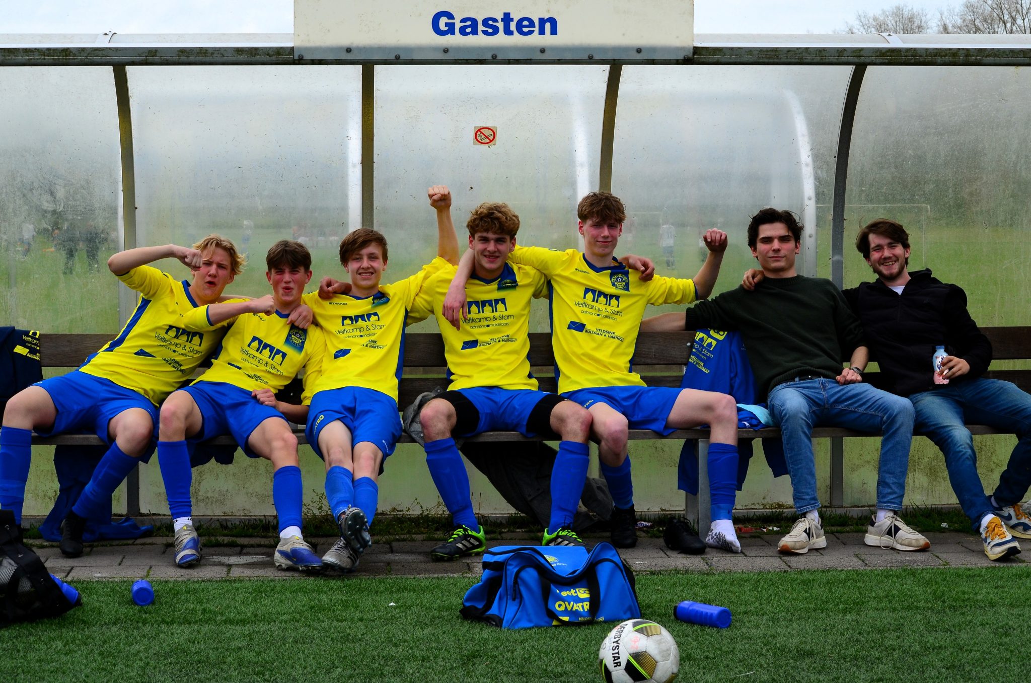 S.V. Hatto-Heim JO19-2 blijft vechten in de 3e klasse