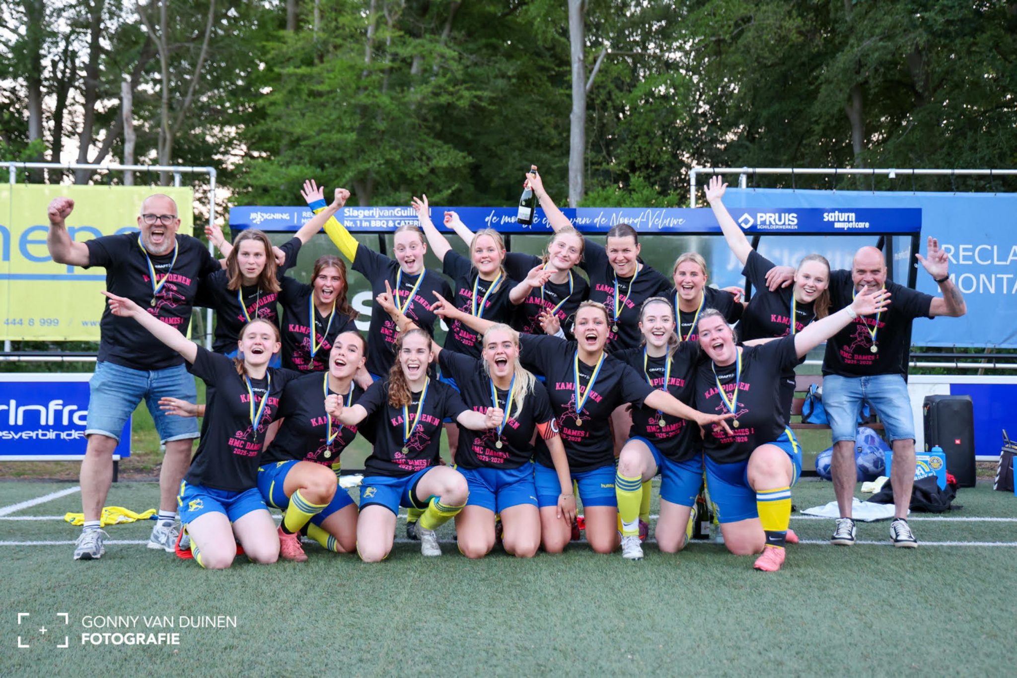 HMC VR1 wint ruim van ASC’62 en kroont zich tot kampioen ⚽🏆