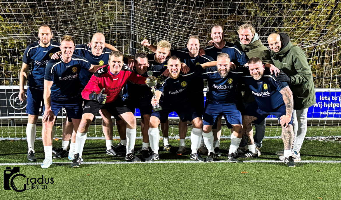 ⚽ 35➕  7x7-competitie populair: strijd, sfeer en sterke verhalen op vrijdagavond