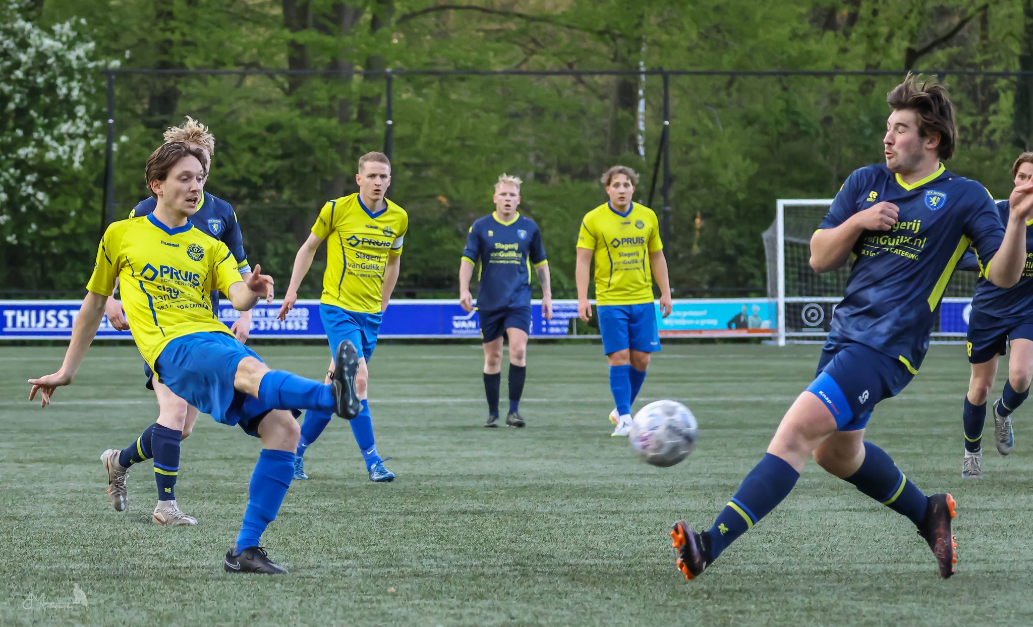 Stadsderby tussen s.v. Hatto-Heim en v.v. Hattem eindigt in evenwicht (1-1)