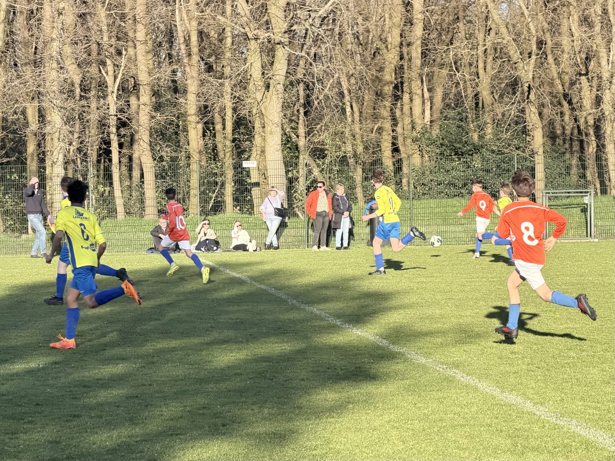 Lekker avondje Ermelo: 3 punten en een burger!