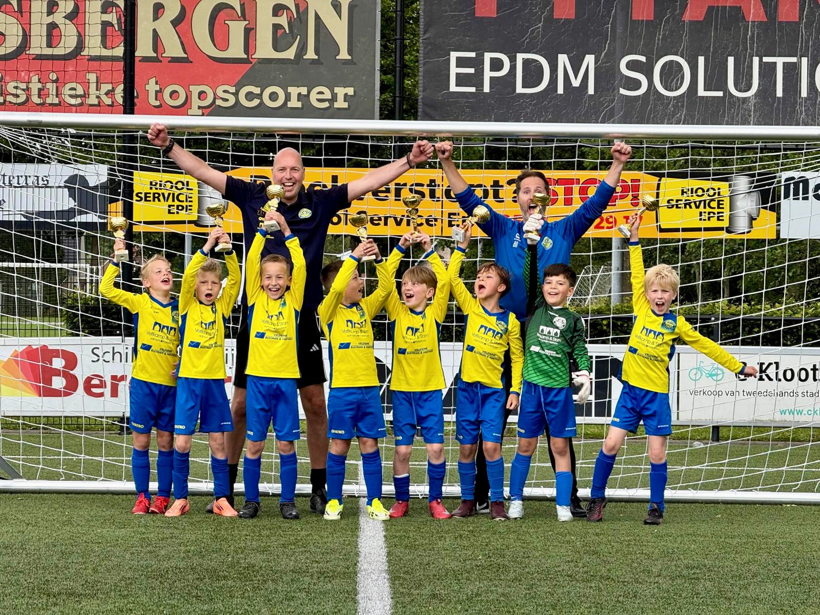 s.v. Hatto-Heim JO8-1 sluit seizoen in stijl af met toernooiwinst (BONFIX Pupillentoernooi ) in Heerde
